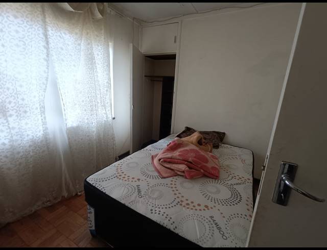 3 BEDROOM HOUSE FOR SALE IN VANDERBIJLPARK CE 2